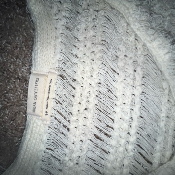 White Urban Outfitters Long Sleeve - Picture 3 of 4